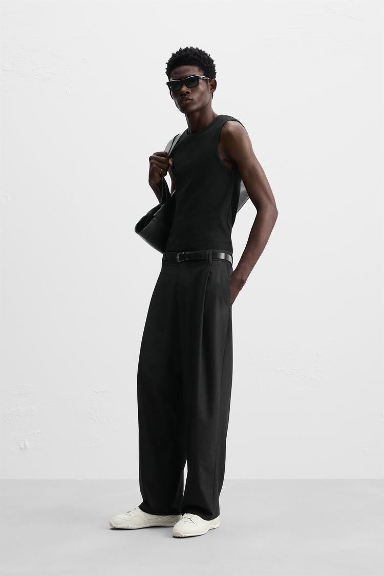 Relaxed Pleated Culotte Pants