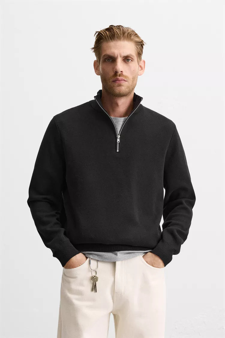 TURTLENECK SWEATER WITH ZIPPER