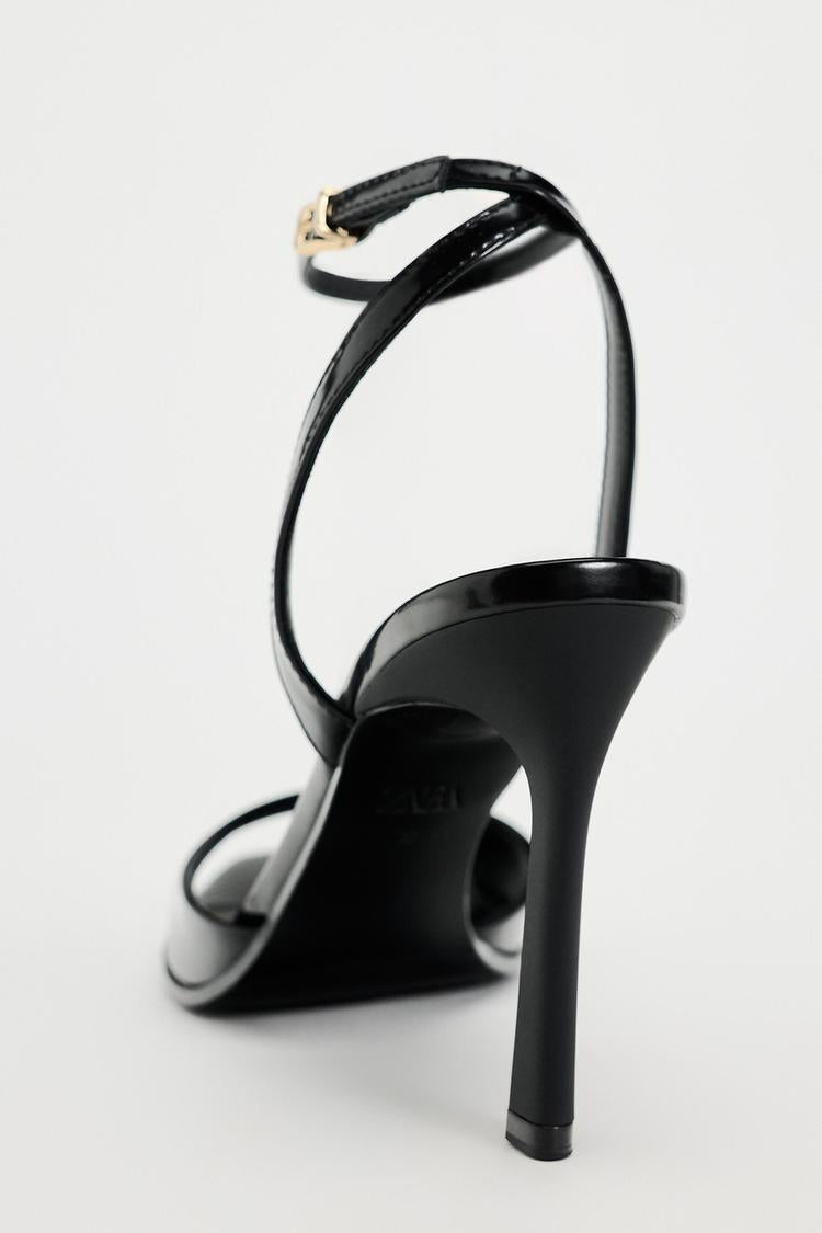 PATENT HEEL SANDALS