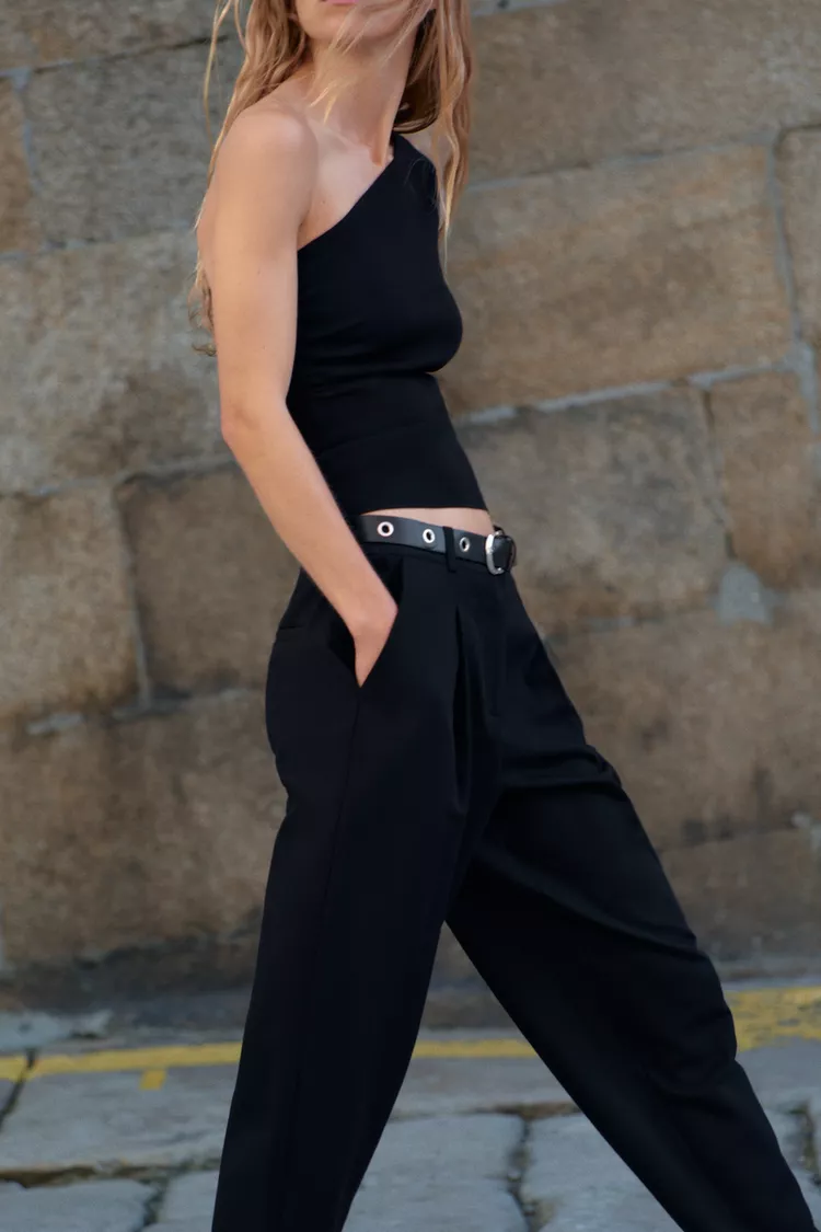 Pleated Pants with Belt