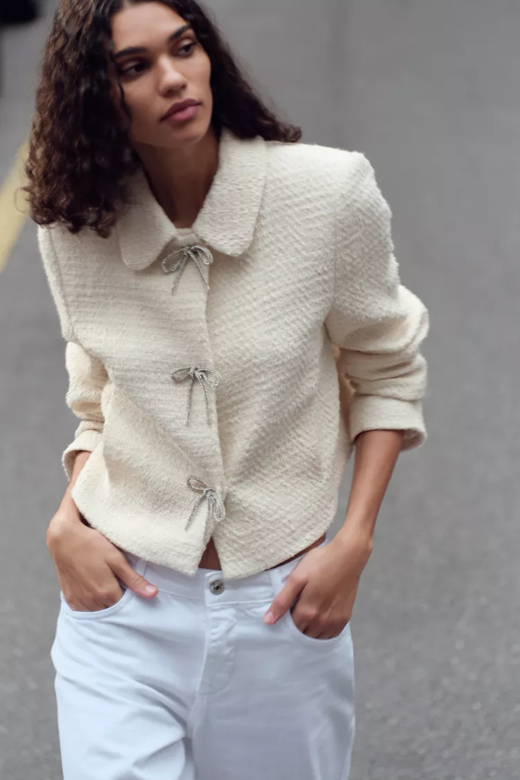 STRUCTURED JACKET WITH JEWEL BUTTON